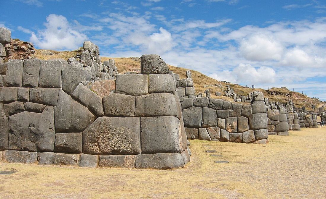 Sacsayhuamán and Ollantaytambo